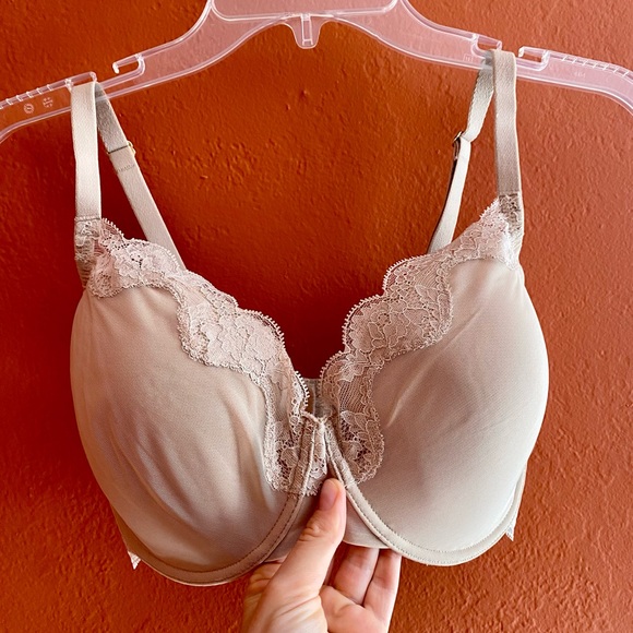 Natori Cream Lace Trim Bra - Picture 4 of 9